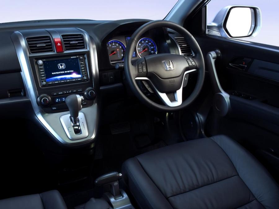  Honda CR-V 2007 года  (UK) (фото 3 из 8)